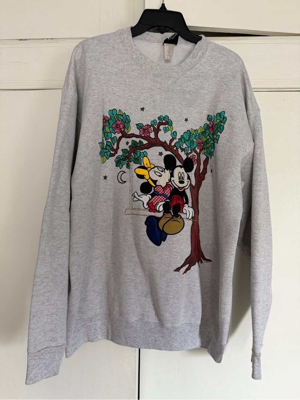 Vintage Disney Mickey & Minnie Gray Graphic Sweatshirt